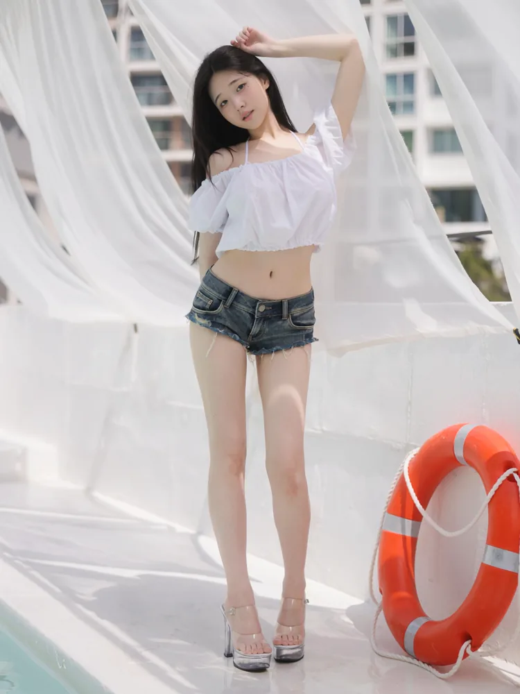 yeonwoo · 10