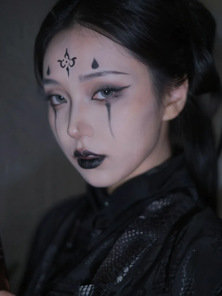 yeonwoo · 31