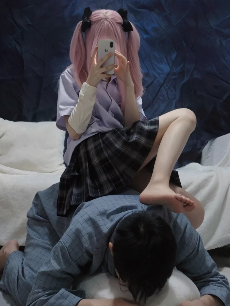 凌波微步,罗袜生尘 · 28